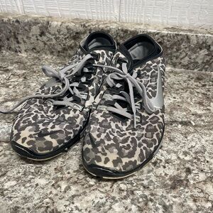 Black/Grey/White cheetah print Nikes- Free TR Connect 2